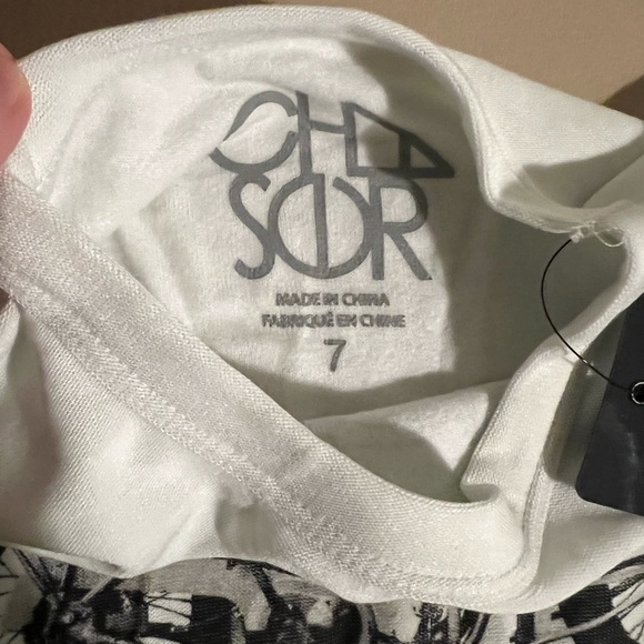 Chaser White Pullover sweatshirt with motorcycle print NWT Size 7 - Picture 2 of 2